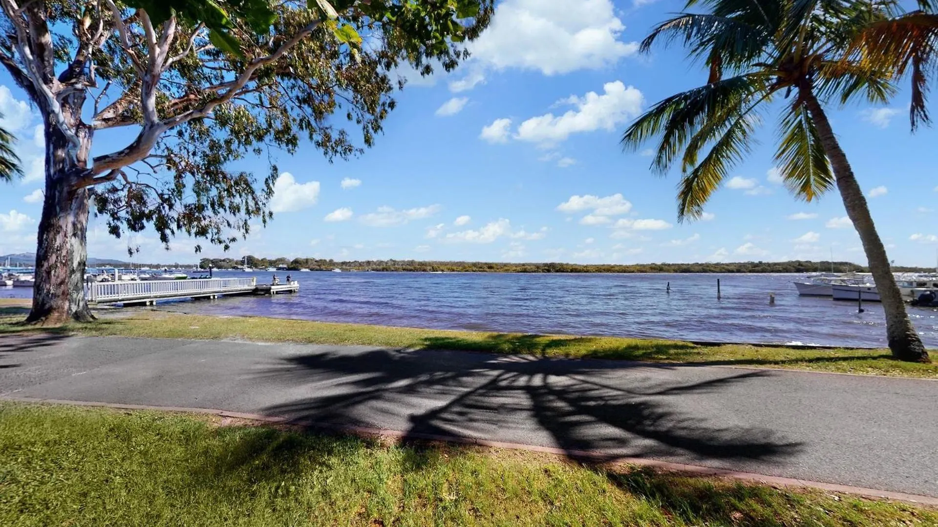 8 Colonial Apartment Noosaville