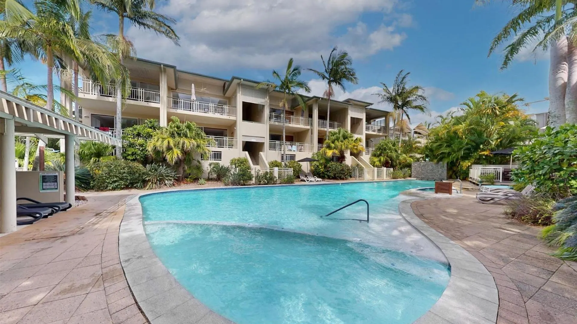8 Colonial Apartment Noosaville
